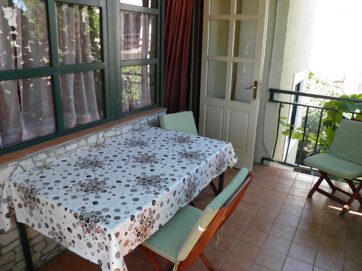 Apartman Mia Biograd Biograd Na Moru Ngoại thất bức ảnh