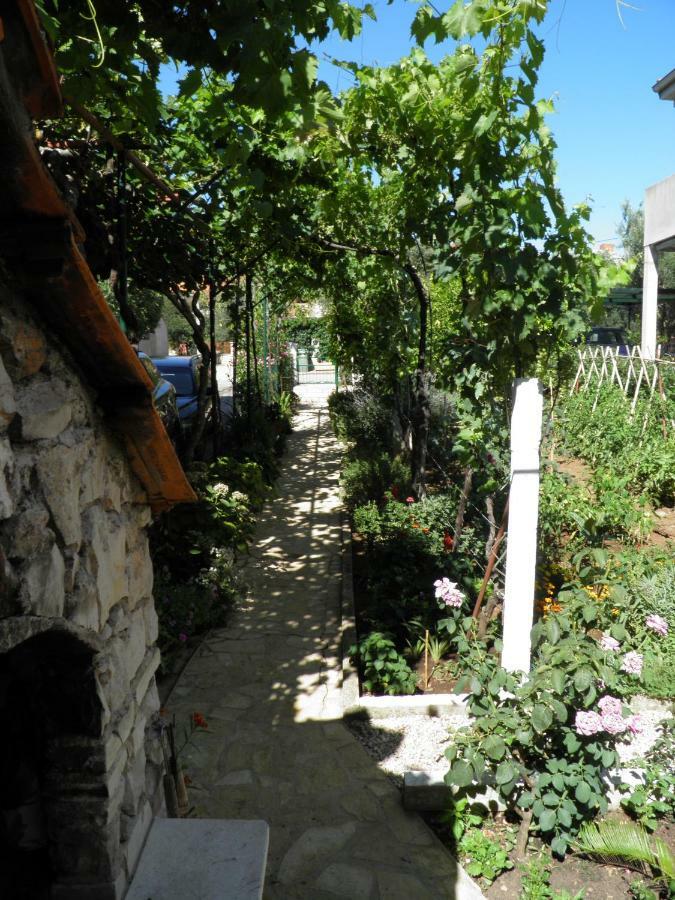 Apartman Mia Biograd Biograd Na Moru Ngoại thất bức ảnh